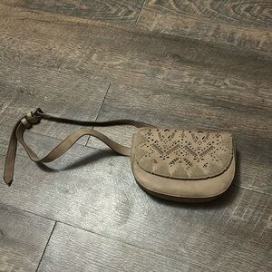 T Shirt and jeans belt bag New with out tags‎ brown